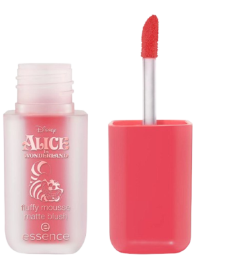 Essence Disney Alice in Wonderland Fluffy Mousse Blush 01   